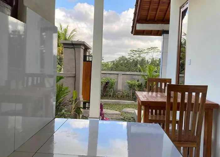 Holiday home Sari